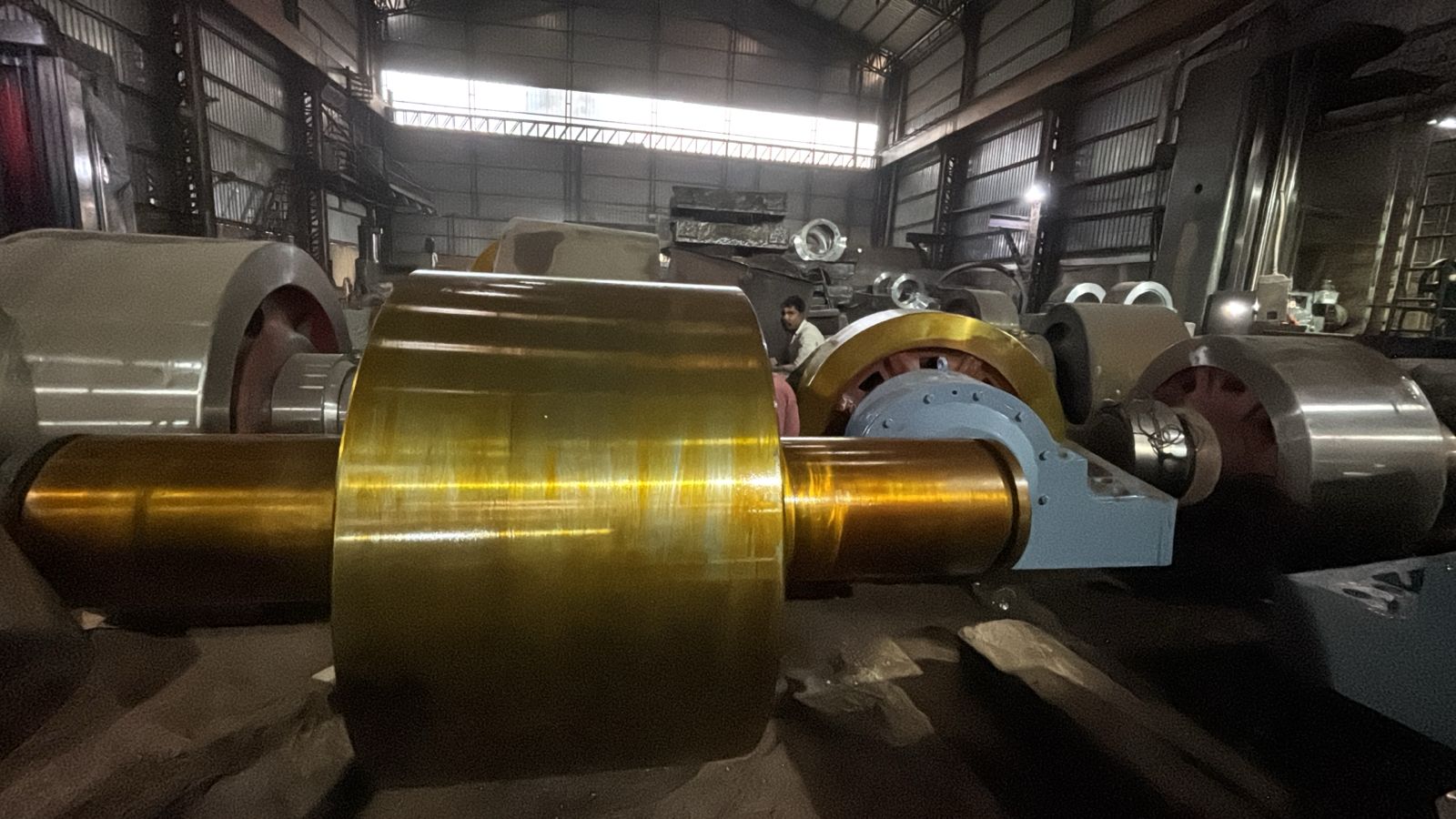 350 TPD rotary kiln support roller assembly for sponge iron plant manufacturing by OP Engineering Group Ghaziabad India